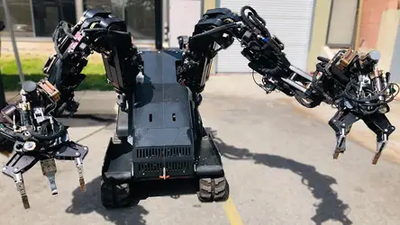 robot construcción GUARDIAN GT