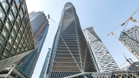 La Torre PIF el Icono de Riad arabia saudita img2