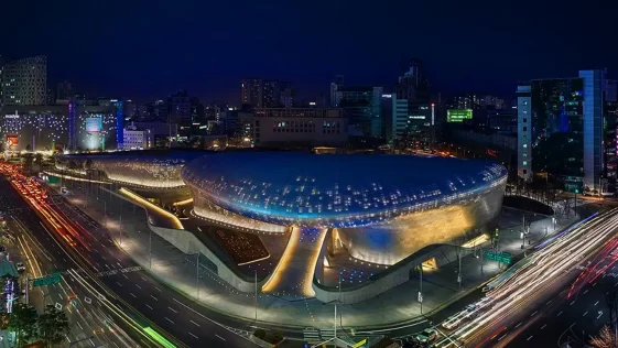 La Plaza Dongdaemun Cultural más importante de Seúl